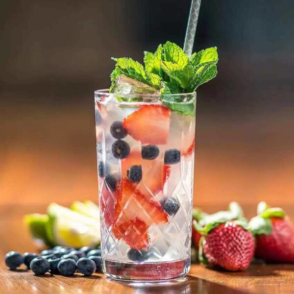 Strawberry, Bluberry Mojito